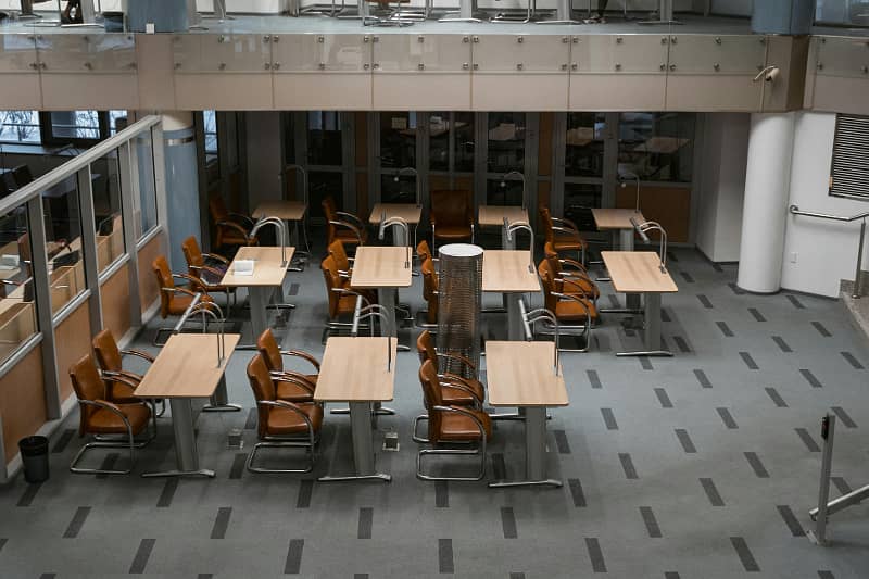 10000 Sqft Of Pillar Less Open Concept Office Space For Rent Spread Across Two Floor Each Boasting 5000 Sq Feet Of Carpeted Space Plus Kitchen And Separate Toilets For Males And Females

                                                            alt=