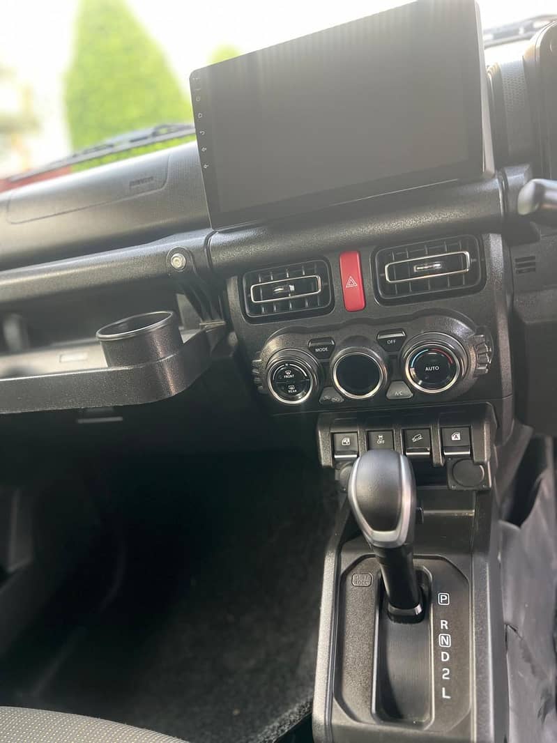 Suzuki Jimny Turbo 2022

                                                            alt=