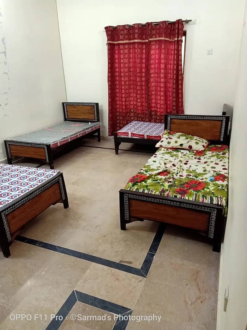 Iqra Girls Hostel at ideal location

                                                            alt=