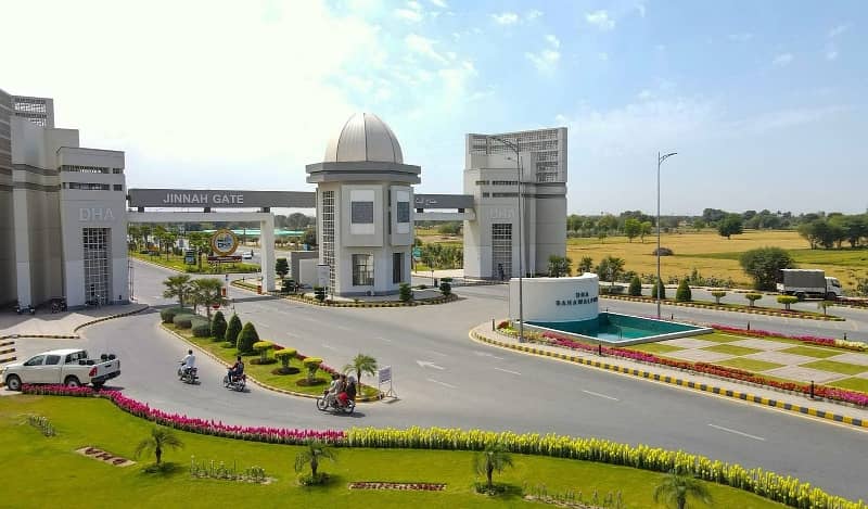 8 Marla Possession Commercial On 250ft Main Boulevard Available For Sale

                                                            alt=