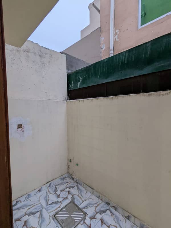 5 Marla Full House For Rent in Bahria Orchard Lahore

                                                            alt=