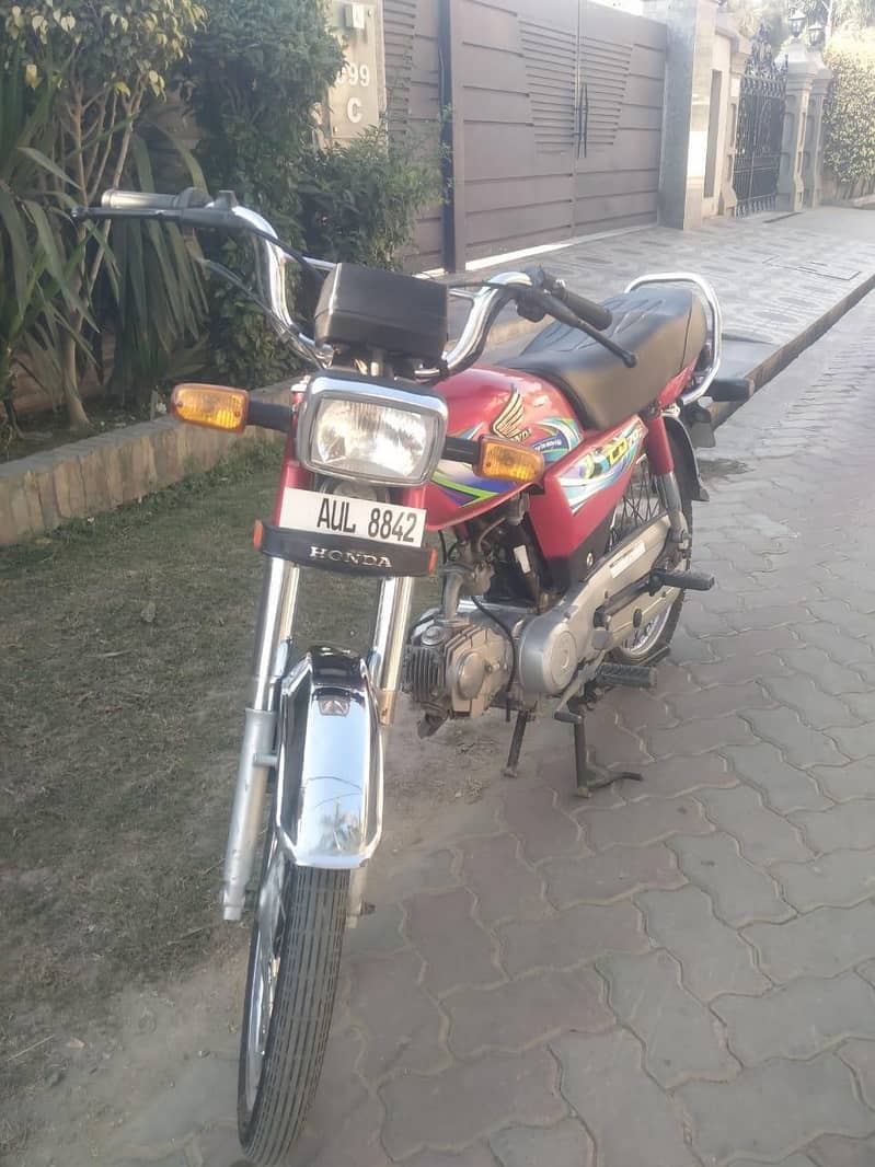 Honda CD70CC

                                                            alt=