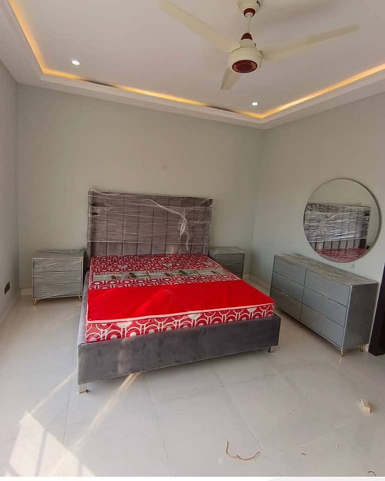 Bed /Poshish Bed /Double Bed/king Size Bed/Bed Dressing Side Table

                                                            alt=