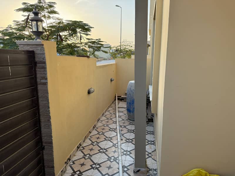 125 Sq Yd 3-Bedroom Villa For Sale Precinct 15, Bahria Town Karachi Drawing, Dining, TV Lounge & American Kitchen 8 mins from Main Gate, Close to Jinnah Avenue & PSO Petrol Pump | Cheapest Option for Living.

                                                            alt=