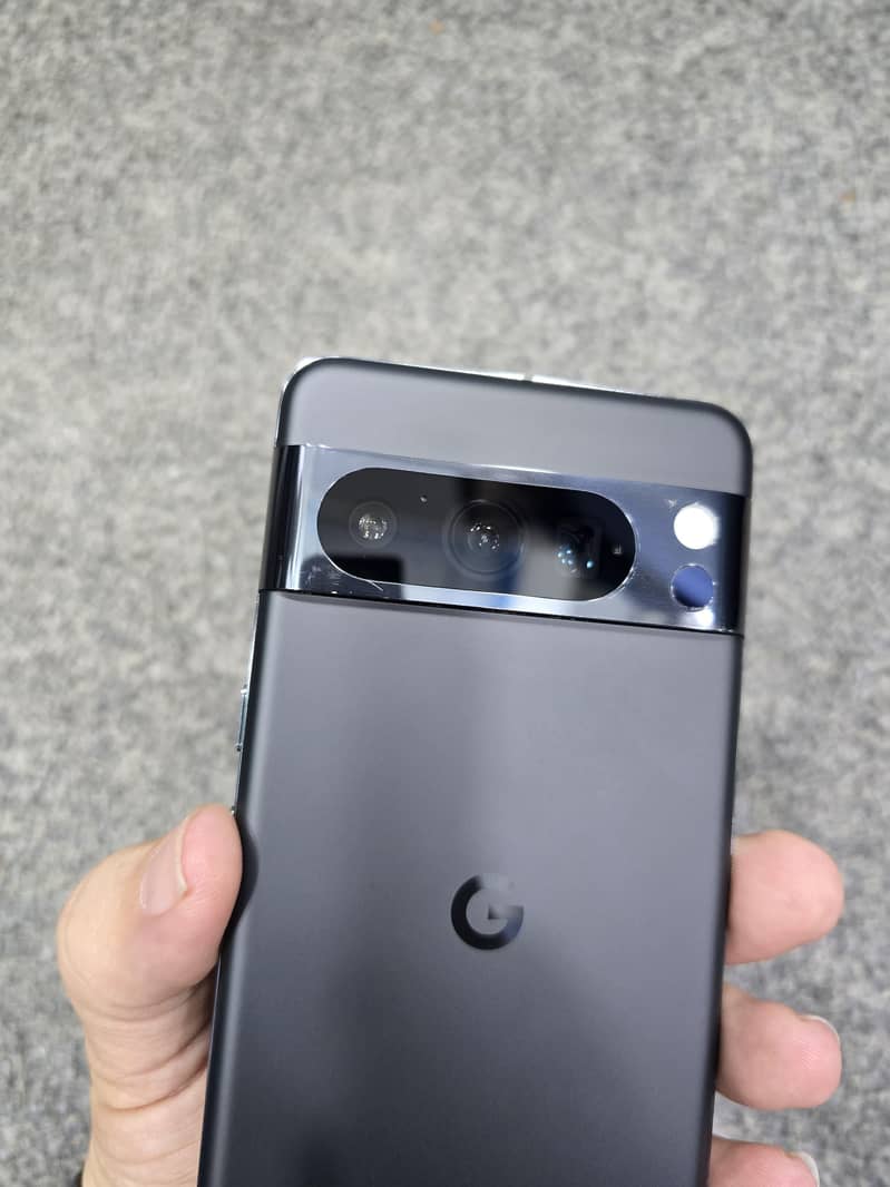 PIXEL 10  16GB 128GB  OBSEDIAN brand new sealed box

                                                            alt=