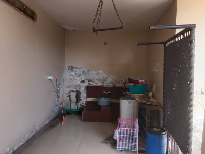 5 Marla Tripple Story House For Sale In Harbanspura Lahore

                                                            alt=