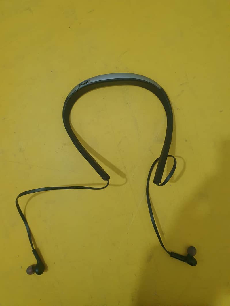 New Box Packed BG-EJ08 Dual Ear Bluetooth Wireless Neck Band 50+ Hour

                                                            alt=