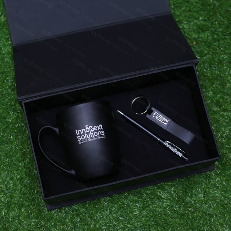 UV Printing ,  DTF Printing | Pen , Keychain , Diary , Mug ,Tissue Box

                                                            alt=