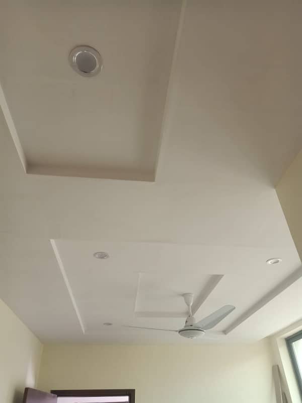 VIP OFFICES FOR RENT AT PRIME LOCATIONS

                                                            alt=