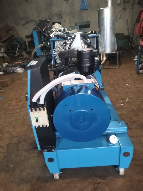 20KVA DIESEL GERNETOR  new 15kva 20kva 25kva 30kva new gasptrol diesel

                                                            alt=