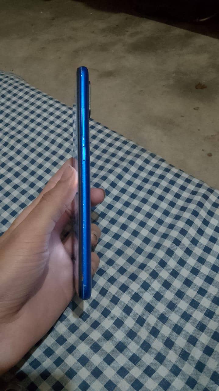 Redmi 9A wathsapp 03470776212

                                                            alt=