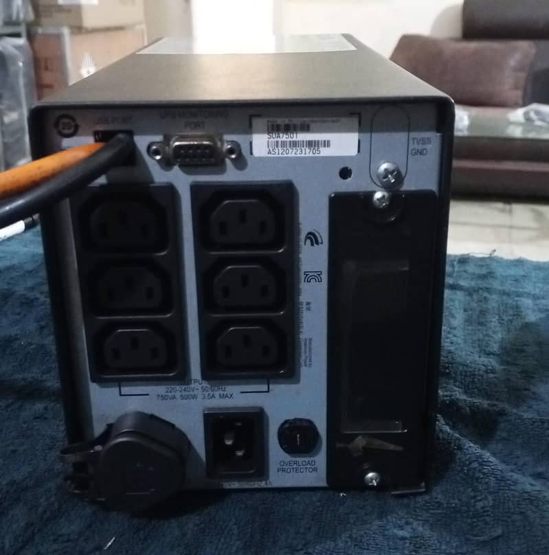 1kva/2kva/3kva/5kva APC SMART UPS PURE SINE WAVE

                                                            alt=