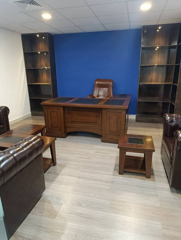 Furnished Corporate Office For Sale in WORLD TRADE CENTER DHA 2 GIGA MALL

                                                            alt=