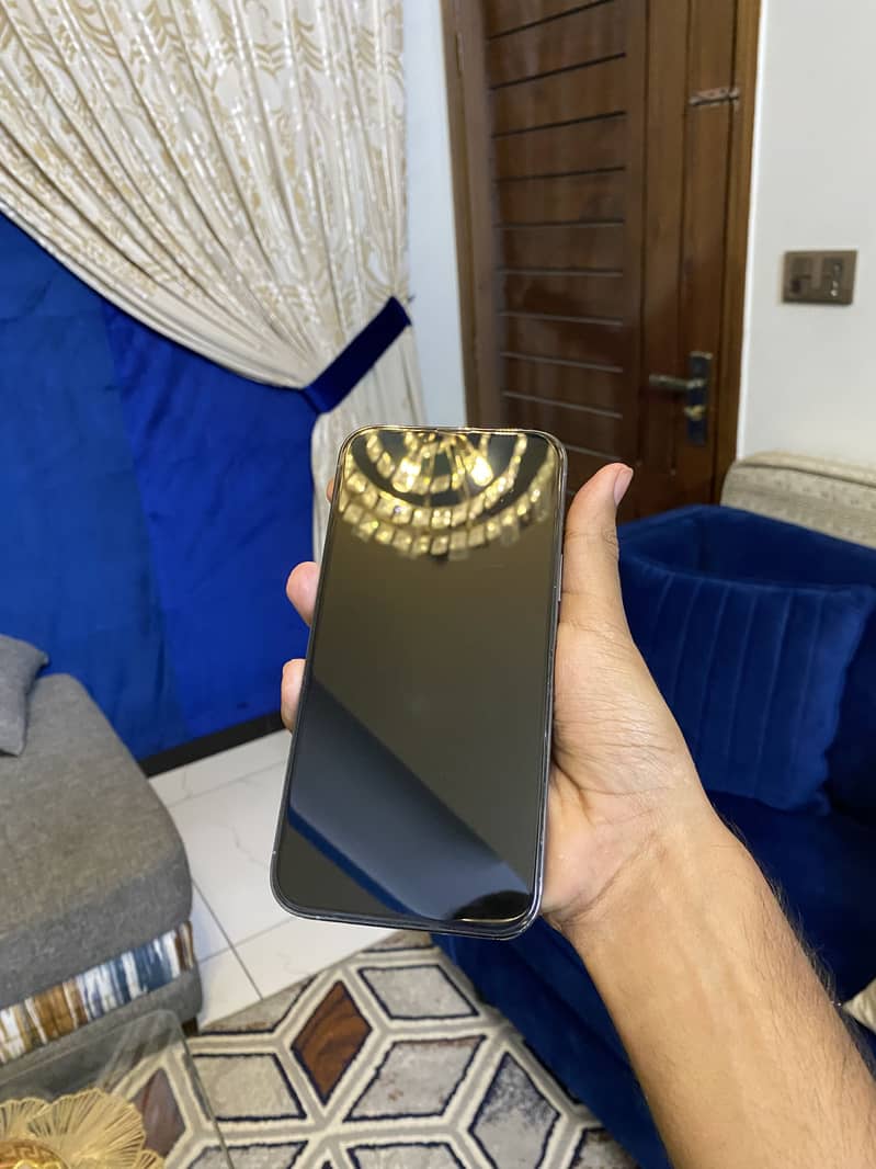 Iphone 13 pro max pta approved 128gb

                                                            alt=