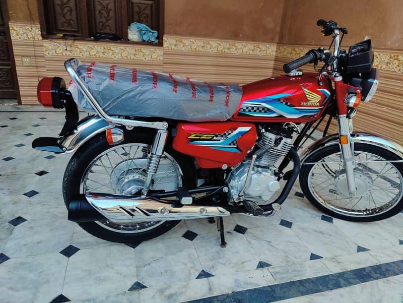Honda CG 125 | Model 2023 | 2024 | Un-Registerd Bike New 125 Honda

                                                            alt=