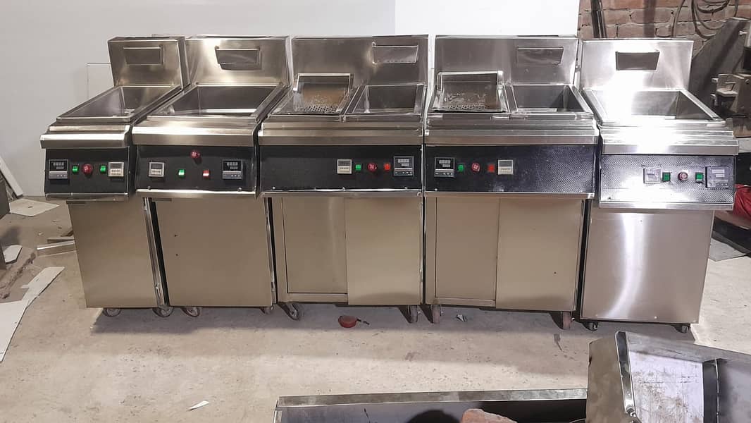 Fryer For Sale l Stoves l Counters l Bain Marie l Hot plate grill

                                                            alt=