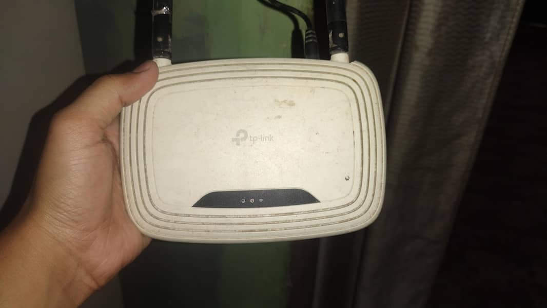 TP link router

                                                            alt=