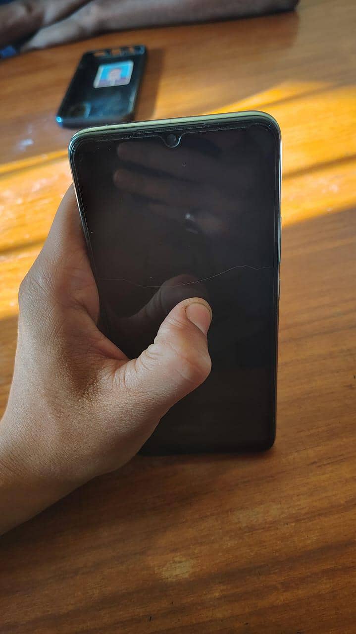 vivo y7s

                                                            alt=