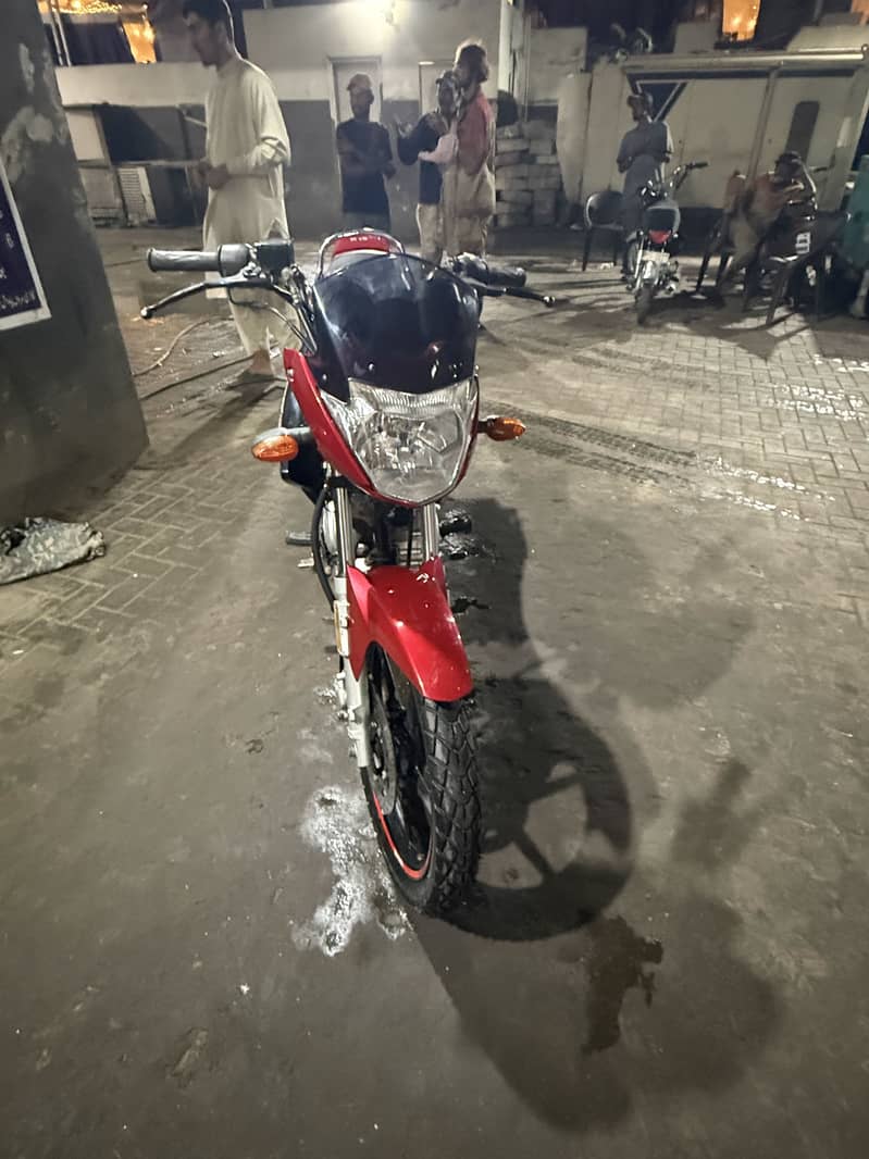 Yamaha YBR 125 | 2023 Model | Yamaha in Bikes | Totally Genuine

                                                            alt=