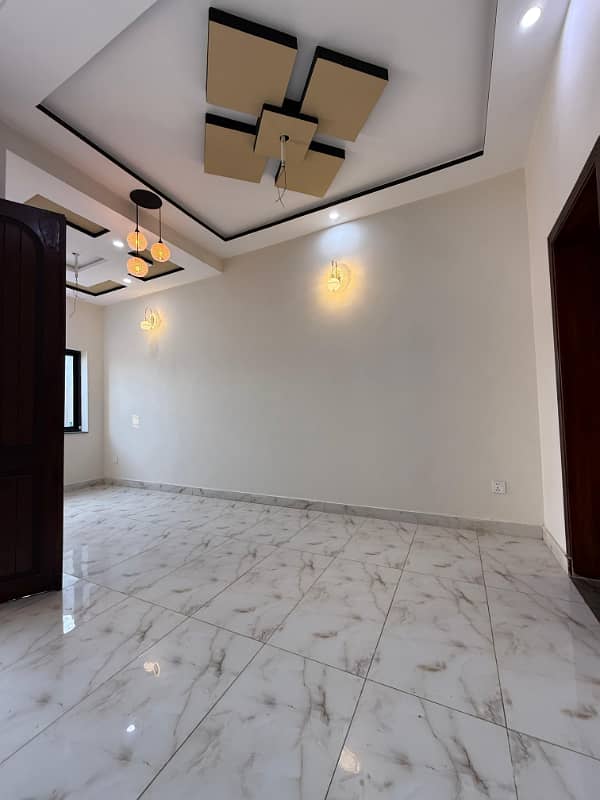 3 Marla Brand Spanish Upper Portion Available For Rent In Al Kabir Town, Phase 2 Raiwand Road Lahore

                                                            alt=