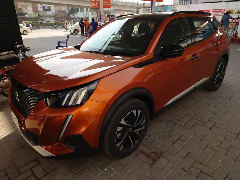 Peugeot 2008 Allure 2022 MODEL

                                                            alt=