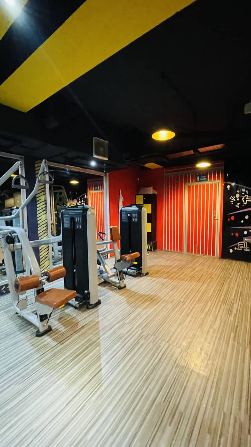 Beautiful 3 Bed Fully Furnished Apartment Available For Rent In 18 West Residencia

                                                            alt=