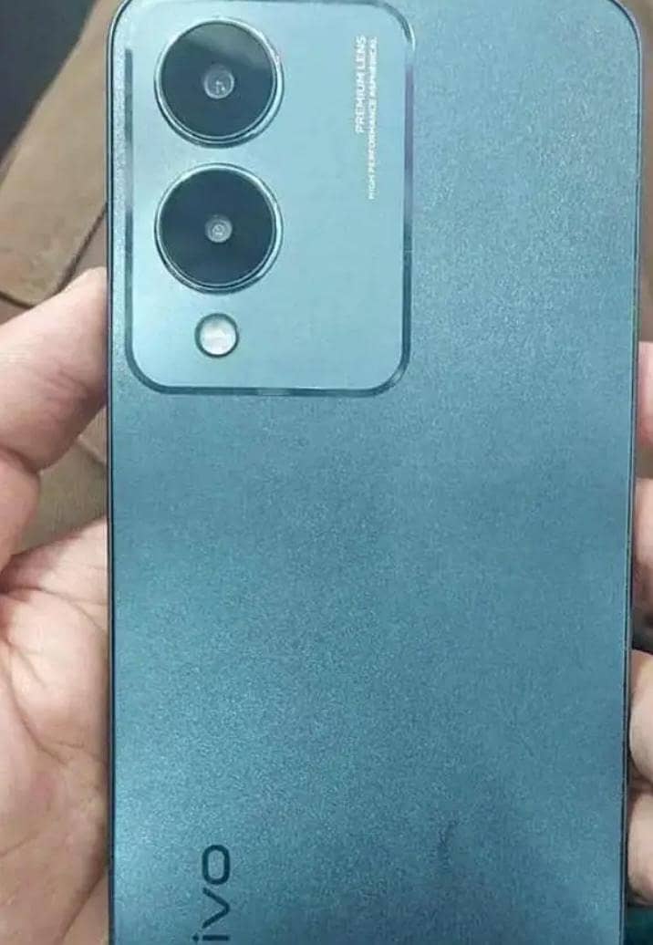 Vivo Y17s 6 GB

                                                            alt=