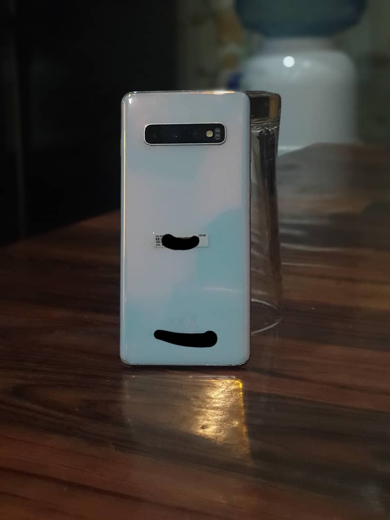 Samsung galaxy s10

                                                            alt=
