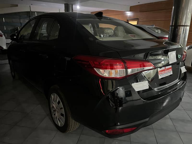 Toyota Yaris 1.3 gli cvt 2025 zero meter

                                                            alt=