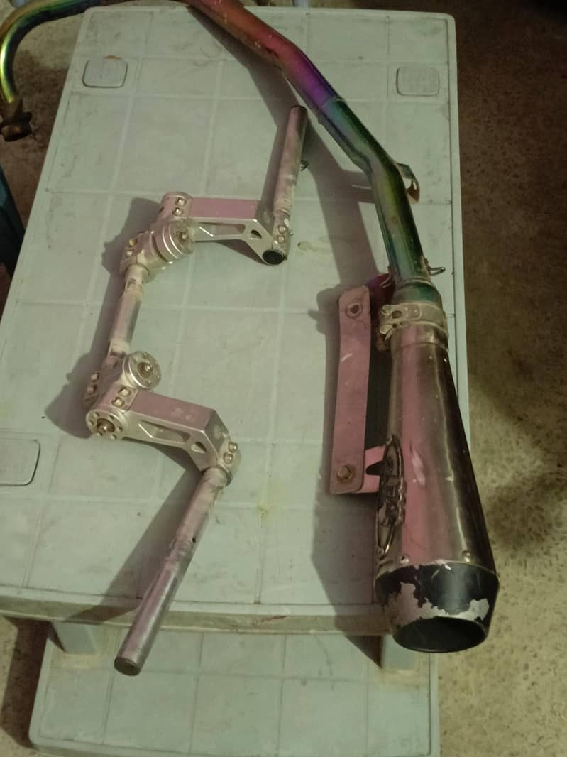 silencer and handle for sale

                                                            alt=