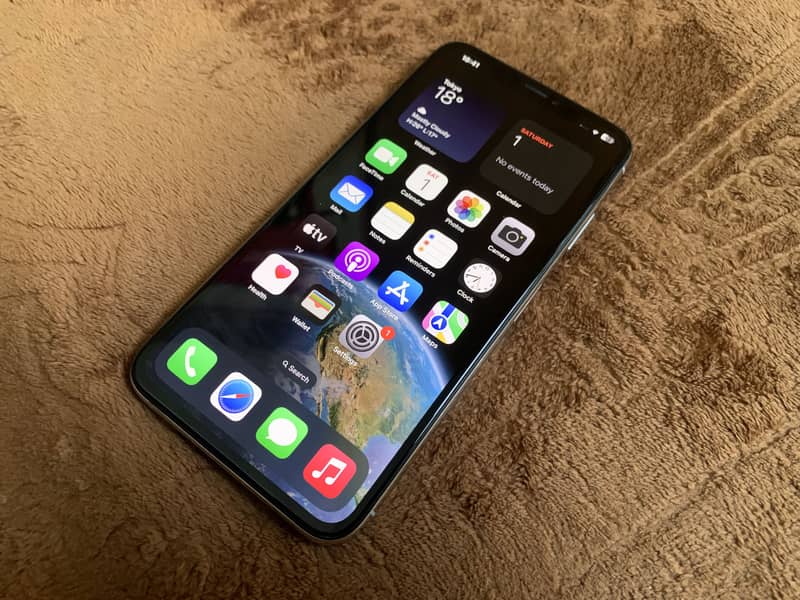 JUST LIKE NEW iPhone XS 256gb WaterPack DUAL SIM APPROVED

                                                            alt=