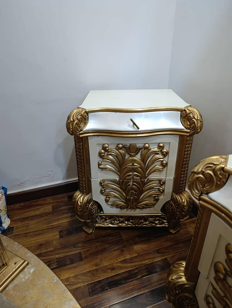 Bed set/wooden Bed/luxury Bed/king Size/Bed for Sale/furniture

                                                            alt=