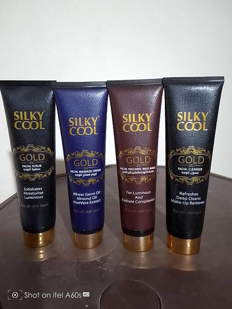 Facial sets/ scrub/ mask /skin glowing / polish creams

                                                            alt=