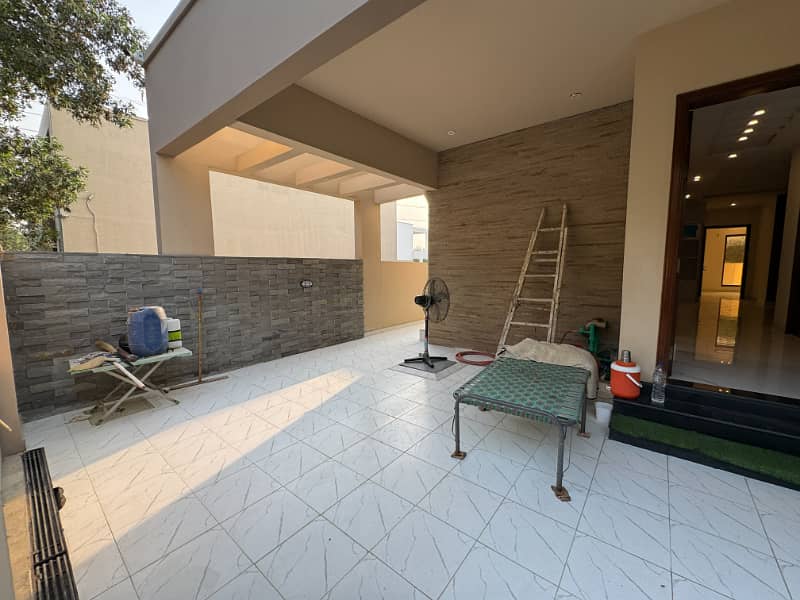 272 Sq Yd Designer 5-Bedroom Villa for Rent Overseas Block, Precinct-1, Bahria Town Karachi, with Park, Mosque, Shopping Gallery & Commercial nearby just 1 min drive from Main Entrance.

                                                            alt=