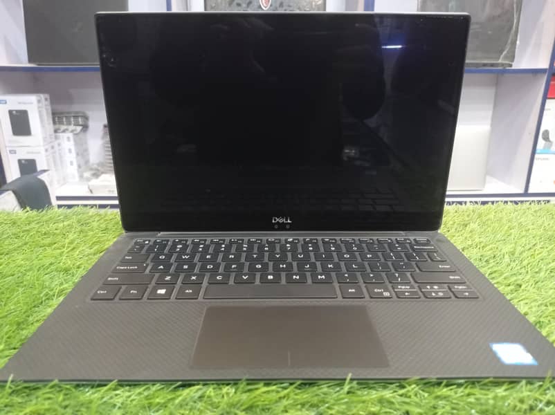 Dell XPS | Core i7 8th Gen. | Ultra Slim & Premium Condition

                                                            alt=