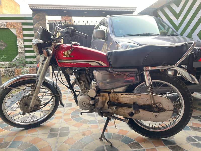 _*HONDA || CG 125 || Special Edition || Model 2019*_

                                                            alt=
