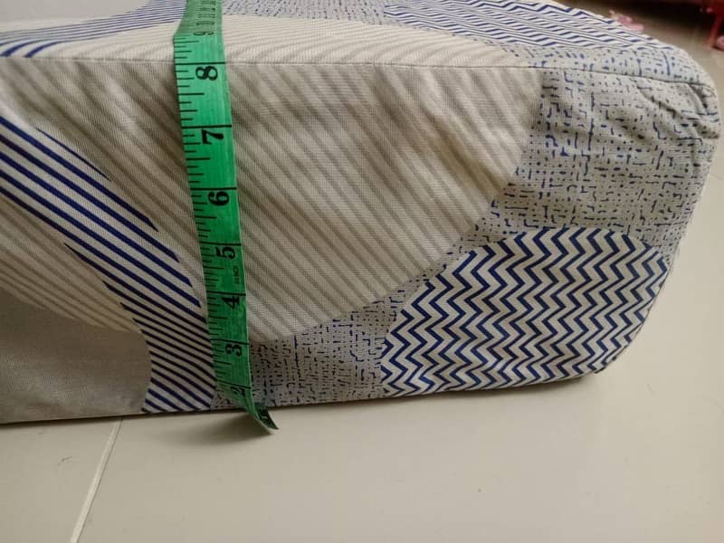 Durafoam king size mattress

                                                            alt=