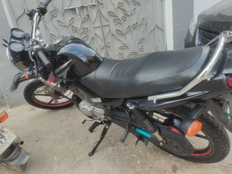 Yamaha YBR 125G 2016

                                                            alt=