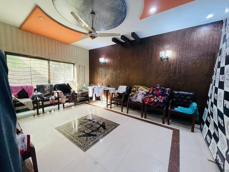 12 Marla House For Rent

                                                            alt=