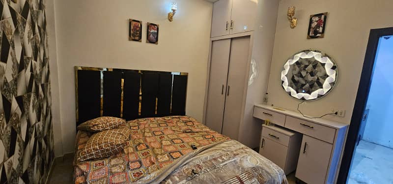 Fully furnished Flat For Sale Johar town

                                                            alt=