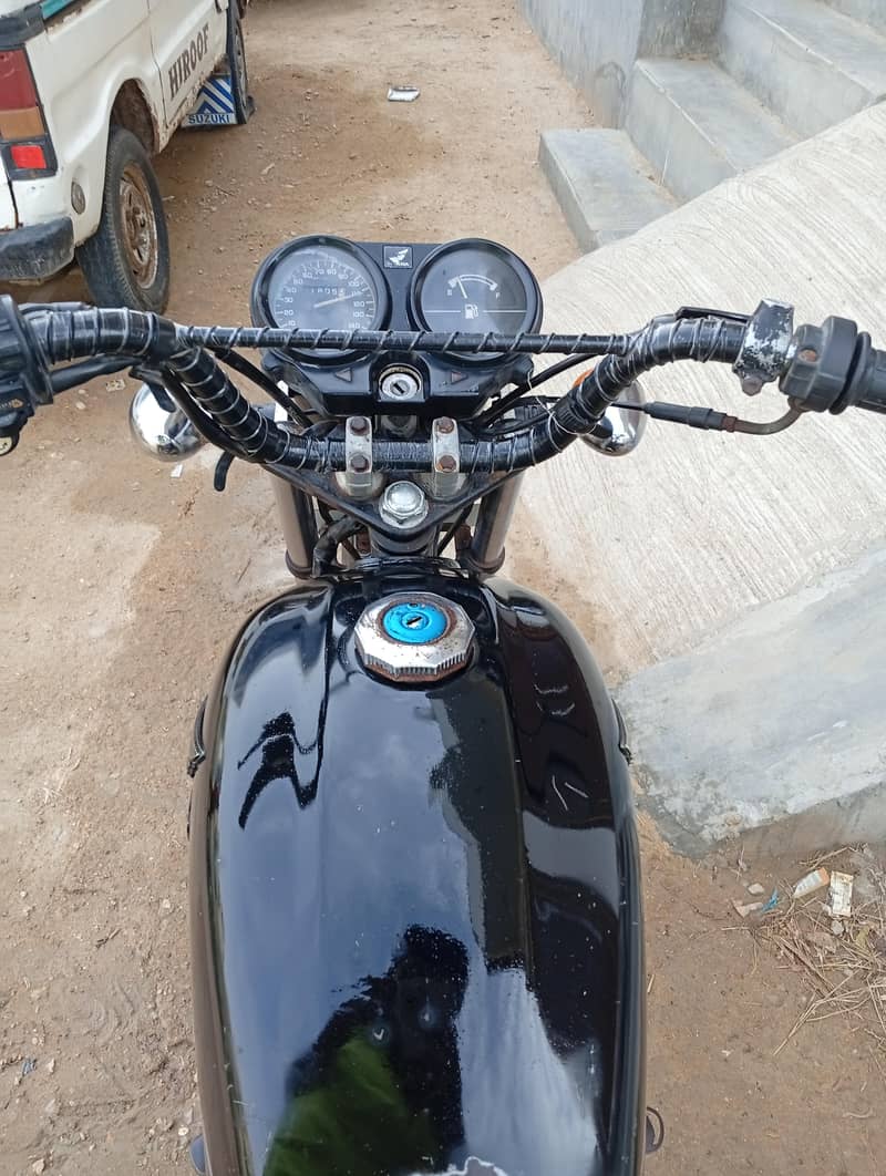 Cd-100 2008 model

                                                            alt=