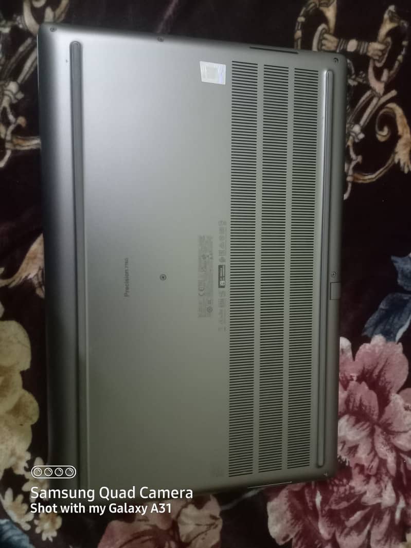 Dell Precision 7760 | Core i7 11th gen |32/512|6 gb Nividia RTX A3000

                                                            alt=