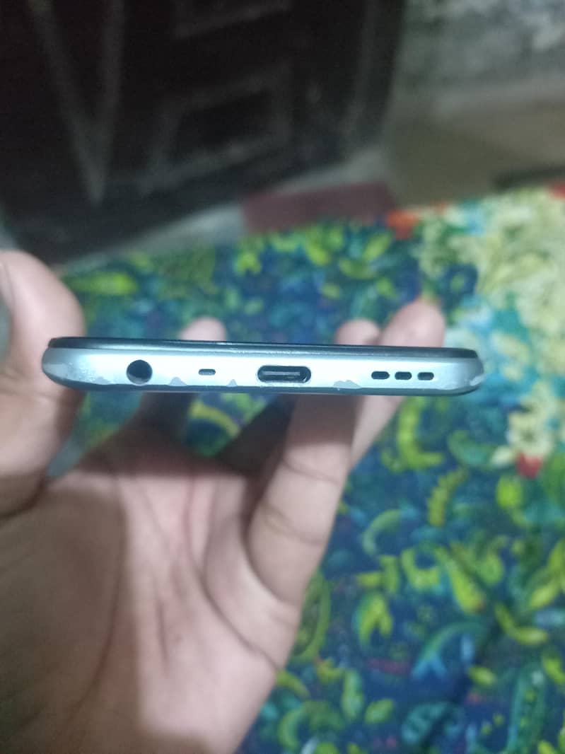 oppo a54 all orignal no open no rapeir one hand home use

                                                            alt=