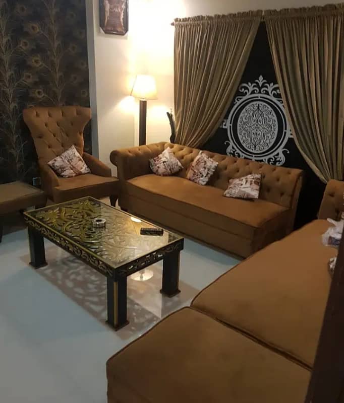 Daily basis Short Time flats available bahria twon

                                                            alt=