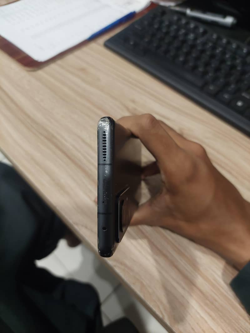 Xiaomi 12pro 12/256

                                                            alt=