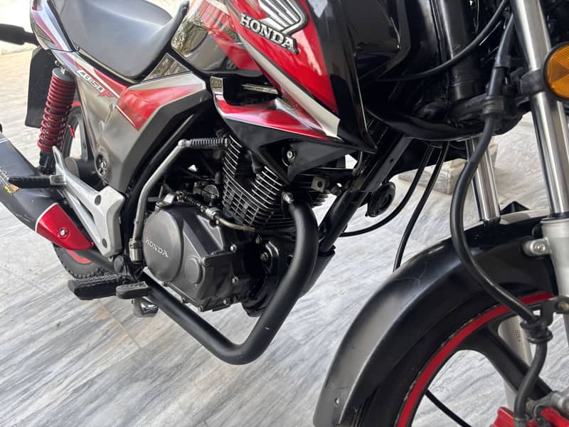 Honda CB 150F Urgent For Sale

                                                            alt=