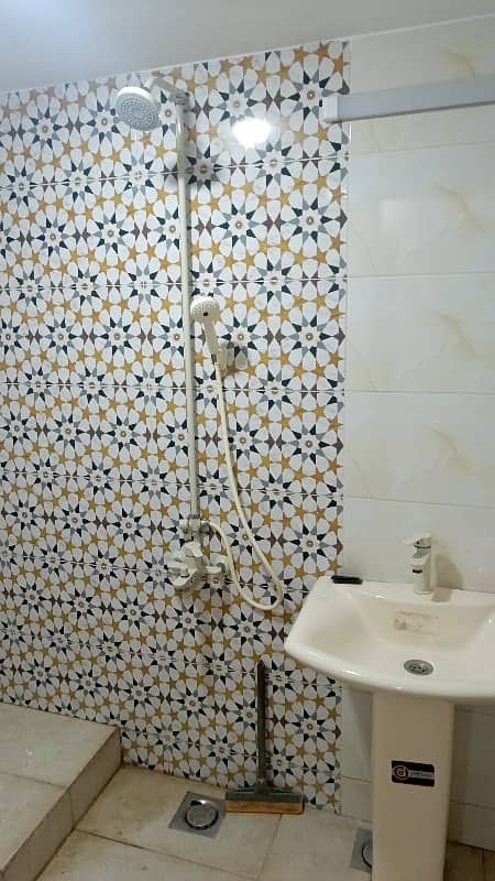 120 Square Yard West Open 8 Bedrooms House For Sale In SAADI GARDEN

                                                            alt=