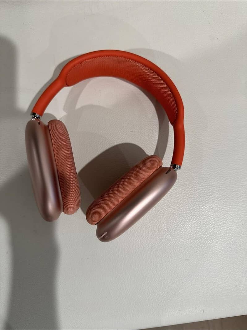 Premium Apple AirPods Max A2096 – Stylish Pink & Red

                                                            alt=