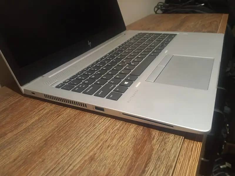 Hp Elitebook 850 G6 Intel core i5-8gen 16GB Ram 256GB SSD laptop

                                                            alt=