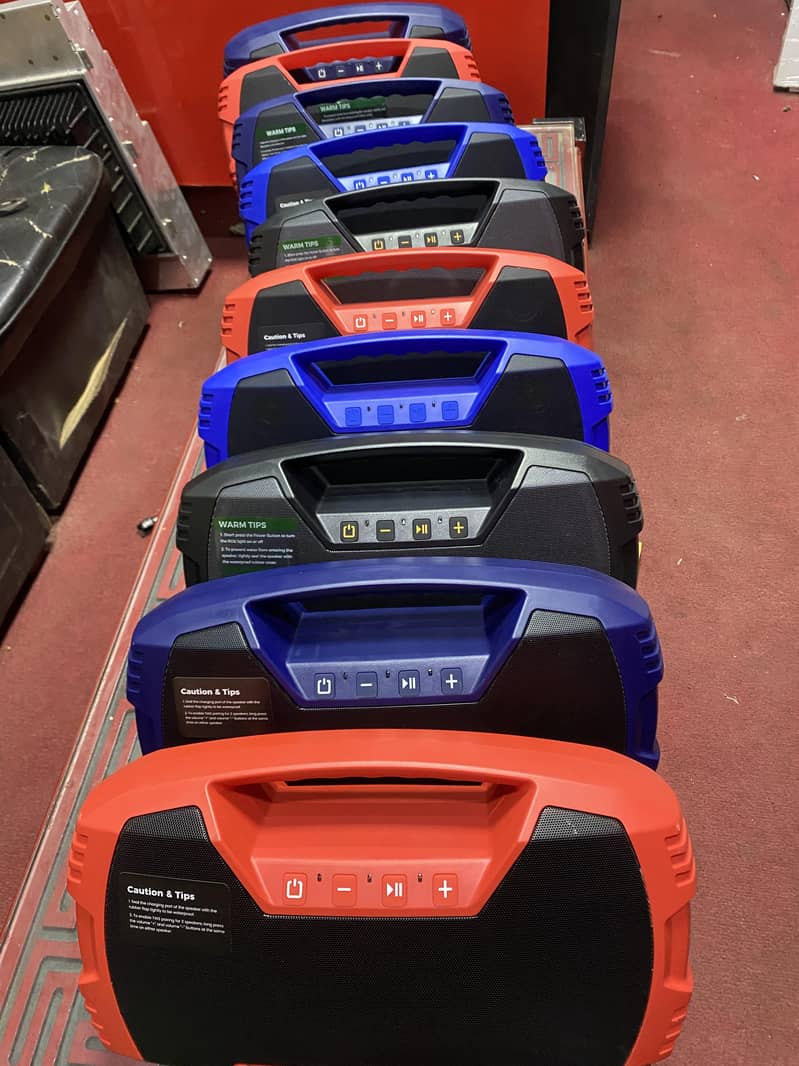 Vocboom ipx7 Bluetooth speaker lot import

                                                            alt=